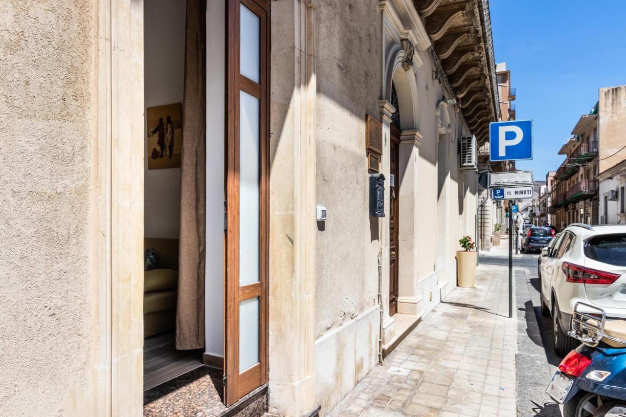 Casa Emma Lägenhet Avola Exteriör bild